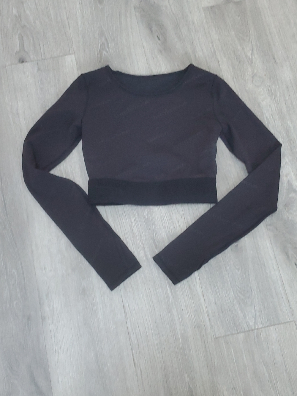 Lululemon Wunder Train Long Sleeve Crop Top Size 2 or 4? - Picture 5 of 9